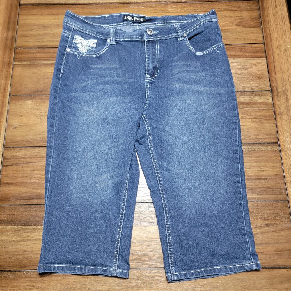 Give Me Five Dark Wash Denim Capris w/ Pocket Embroidery & Bling - Size 14